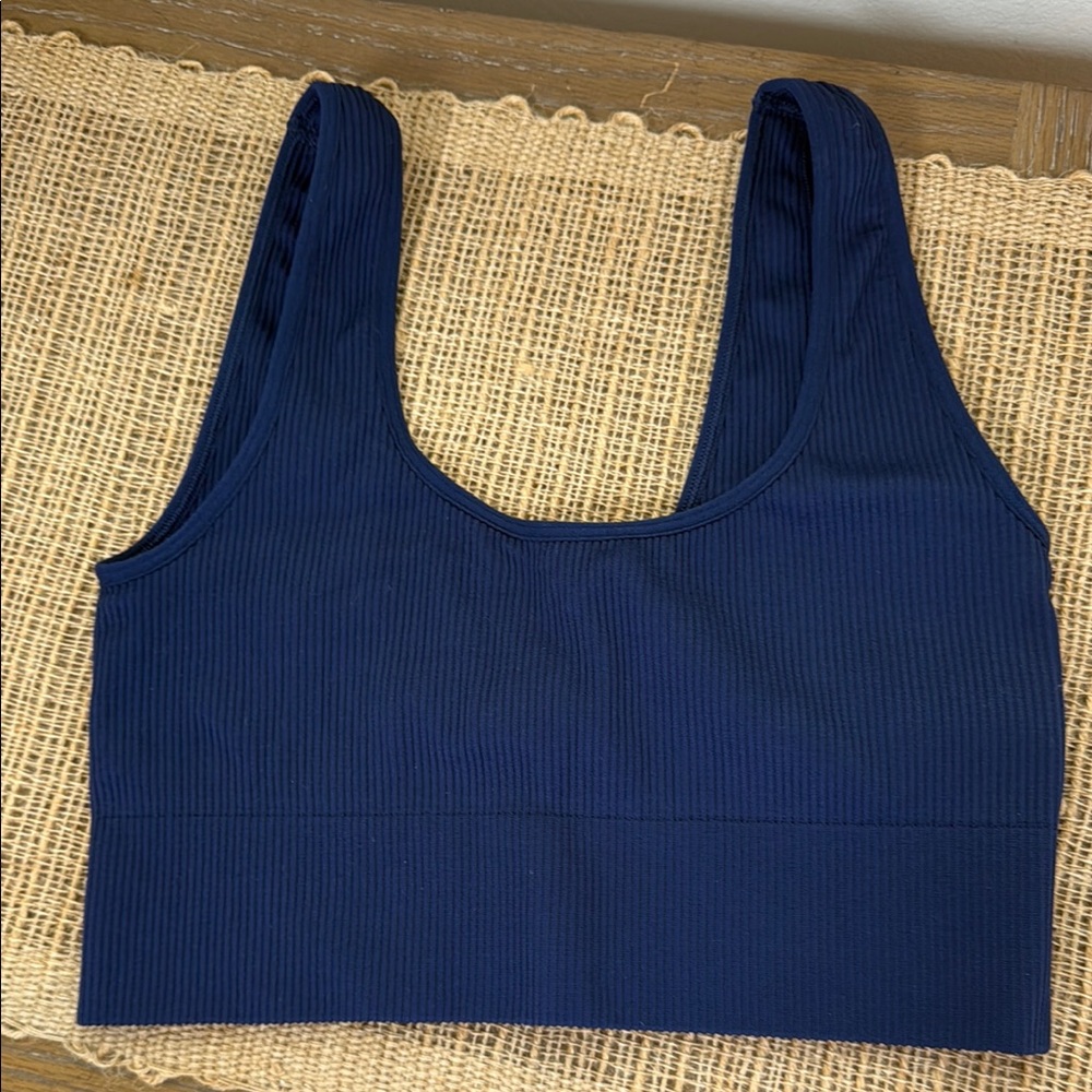 Gap Body sports bra